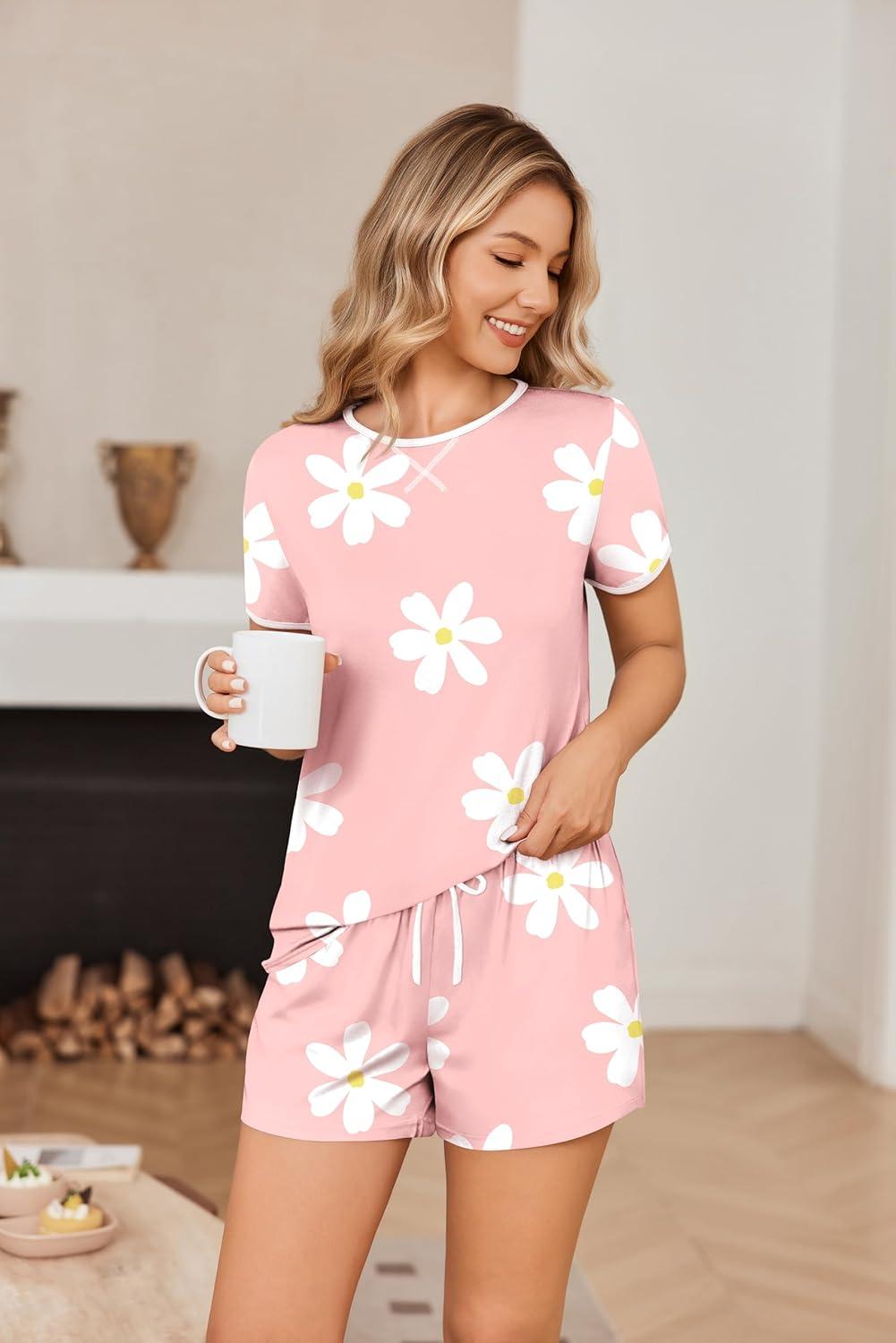 imageEkouaer Women Pajama Set Casual Short SetPink and White Flowers