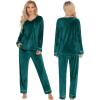 Ekouaer Couples Matching Pajamas Sets Velvet PJs Set for Men and Women Velour Long Sleeve Sleepwear S-XXL(Green)