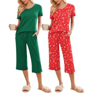 Ekouaer 2 Pack: Women’s Pajamas Set Short Sleeve Sleepwear Capri Pants Pjs Soft Loungewear with Pockets(Green/Red Christmas Print)