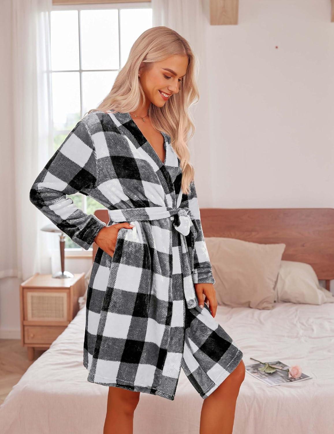 imageEkouaer Womens Robes Short Plush Bathrobe Knee Length Warm Soft Jacquard Robe Winter House Coat with Pockets SXXLBlackwhite Plaid