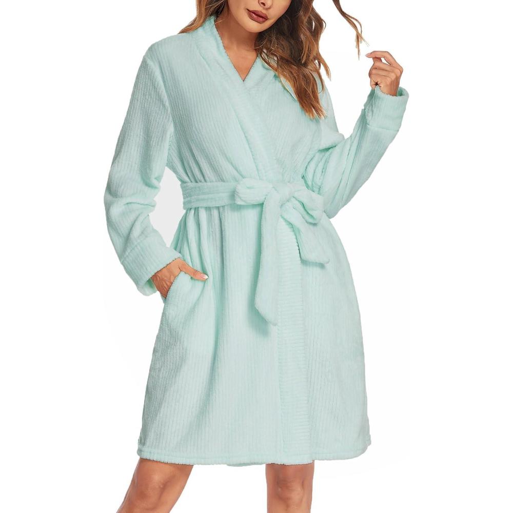 imageEkouaer Womens Robes Short Plush Bathrobe Knee Length Warm Soft Jacquard Robe Winter House Coat with Pockets SXXLMint