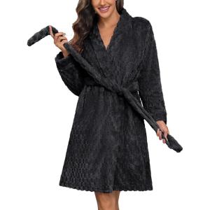 Ekouaer Women’s Robes Short Plush Bathrobe Knee Length Warm Soft Jacquard Robe Winter House Coat with Pockets S-XXL(Black Jacquard)