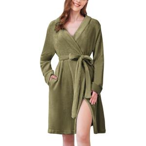 Ekouaer Women’s Robes Short Plush Bathrobe Knee Length Warm Soft Jacquard Robe Winter House Coat with Pockets S-XXL(Green)