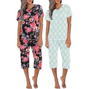 Ekouaer 2 Pack Women’s Capri Pajama Sets Short Sleeve Two-Piece Pjs V Neck Tops & Pants Printed Lounge Sets S-3XL(Gp4)