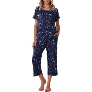 Ekouaer Women’s Capri Pajama Sets Print Short Sleeve Sleepwear Top and Capri Pants Soft Loungewear with Pocket(Navy Blue Stars)