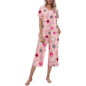 Ekouaer Women’s Pajamas Set Short Sleeve Top With Capri Pants Pjs Lounge & Sleepwear Set S-XXL(Pink/Cute Sheep)