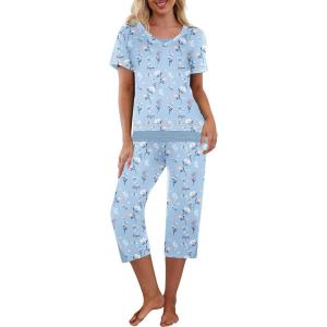 Ekouaer Capri Pajama Sets for Women Short Sleeve Tops Sleepwear Sleep Sets Pjs Sets Soft Two Piece Loungewear Sets(Blue Floral)
