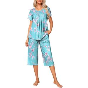 Ekouaer Pajama Set for Women 2 Piece Capri Pants Short Sleeve Top Sleepwear Soft Pjs Loungewear with Pockets S-3XL(Light Blue Flowers)
