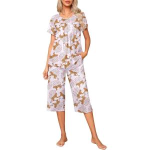 Ekouaer Pajama Set for Women 2 Piece Capri Pants Short Sleeve Top Sleepwear Soft Pjs Loungewear with Pockets S-3XL(Light Pink Cheetah)