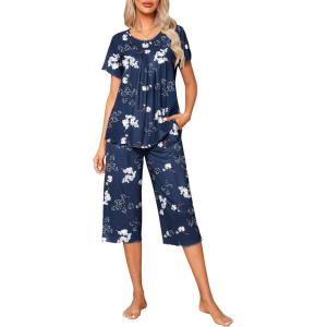 Ekouaer Pajama Set for Women 2 Piece Capri Pants Short Sleeve Top Sleepwear Soft Pjs Loungewear with Pockets S-3XL(Navy Blue Flowers)
