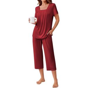 Ekouaer Pajama Set for Women Short Sleeve Top With Capri Pants Pjs 2 Piece Square Neck Loungewear Soft Sleepwear with Pockets(Wine Red)