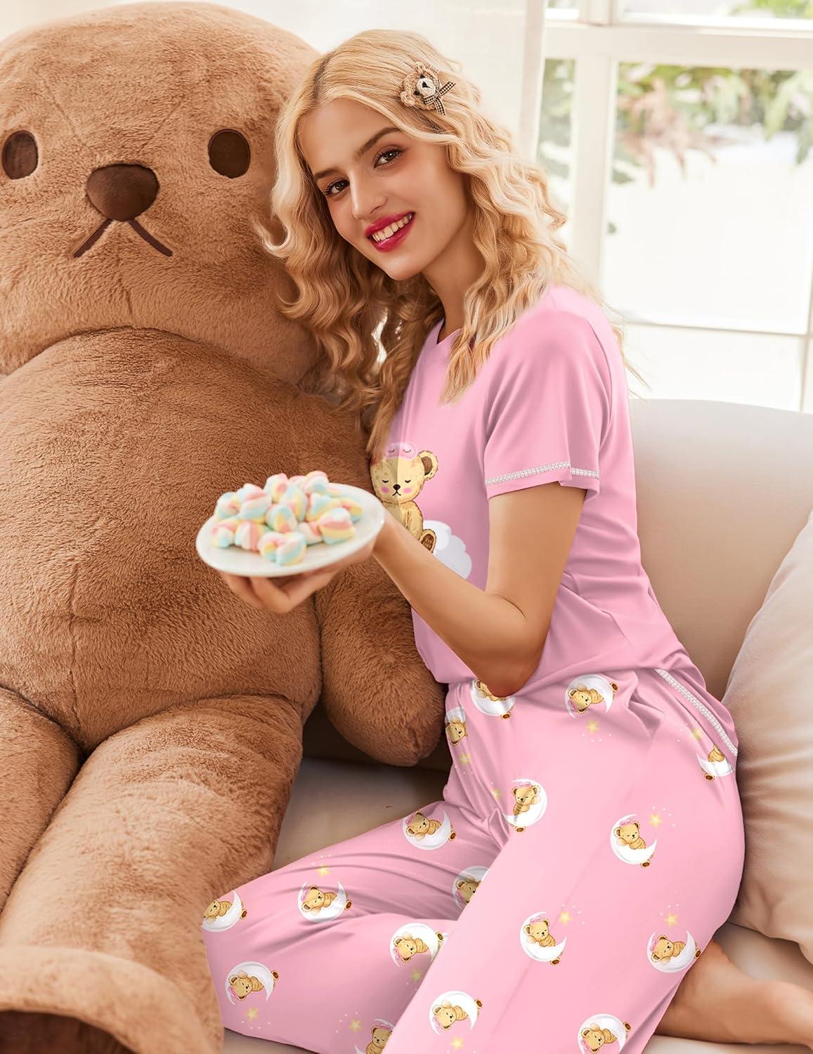 imageEkouaer Womens Sleepwear Capri Pajama Sets Short Sleeve TwoPiece Pjs V Neck Tops amp Capri Pants with Pockets S3XLBear Good Night Pink