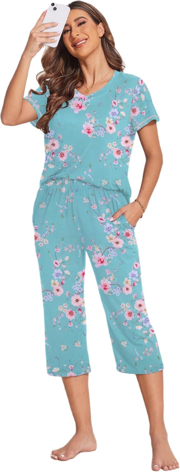 imageEkouaer Womens Sleepwear Capri Pajama Sets Short Sleeve TwoPiece Pjs V Neck Tops amp Capri Pants with Pockets S3XLBlue Green Small Flowers