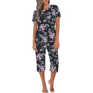 Ekouaer Women’s Sleepwear Capri Pajama Sets Short Sleeve Two-Piece Pjs V Neck Tops & Capri Pants with Pockets S-3XL(Black Small Flowers)