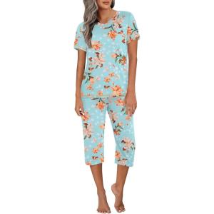 Ekouaer Women’s Sleepwear Capri Pajama Sets Short Sleeve Two-Piece Pjs V Neck Tops & Capri Pants with Pockets S-3XL(Green Little Flowers)