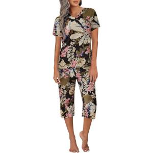 Ekouaer Women’s Sleepwear Capri Pajama Sets Short Sleeve Two-Piece Pjs V Neck Tops & Capri Pants with Pockets S-3XL(Pink Leaves)