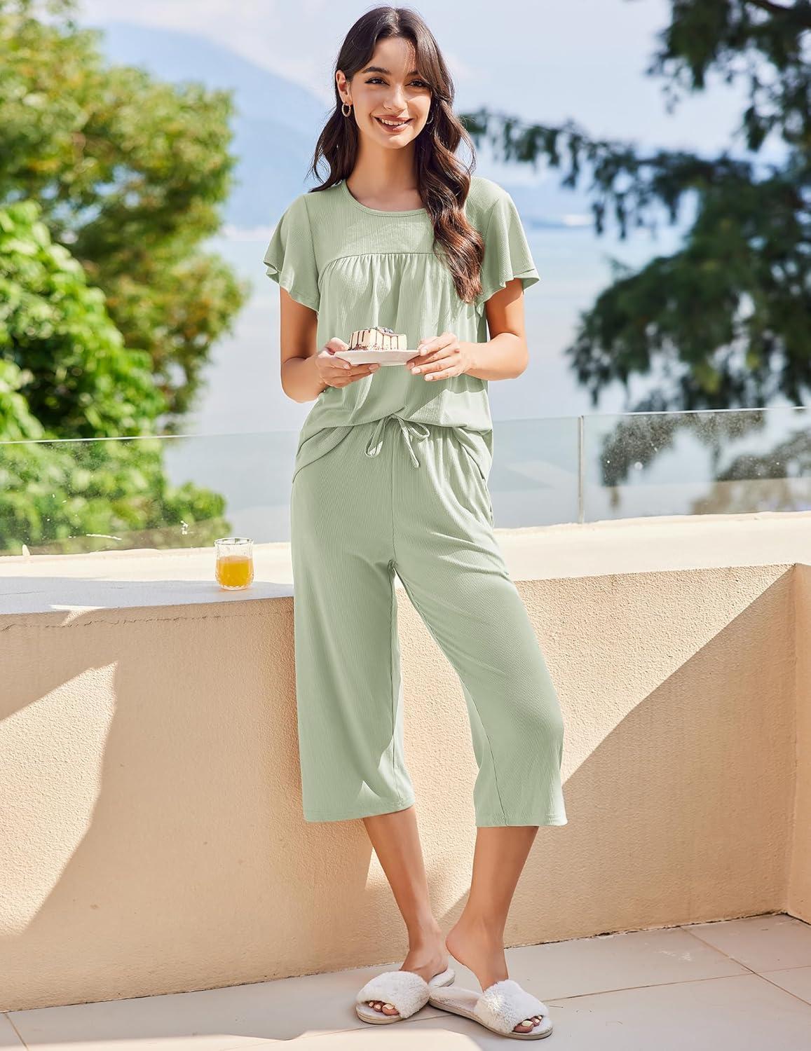 imageEkouaer Capri Pajamas for Women Set Short Sleeve Lounge Set Soft Sleepwear Pullover Top and PantsIce Green