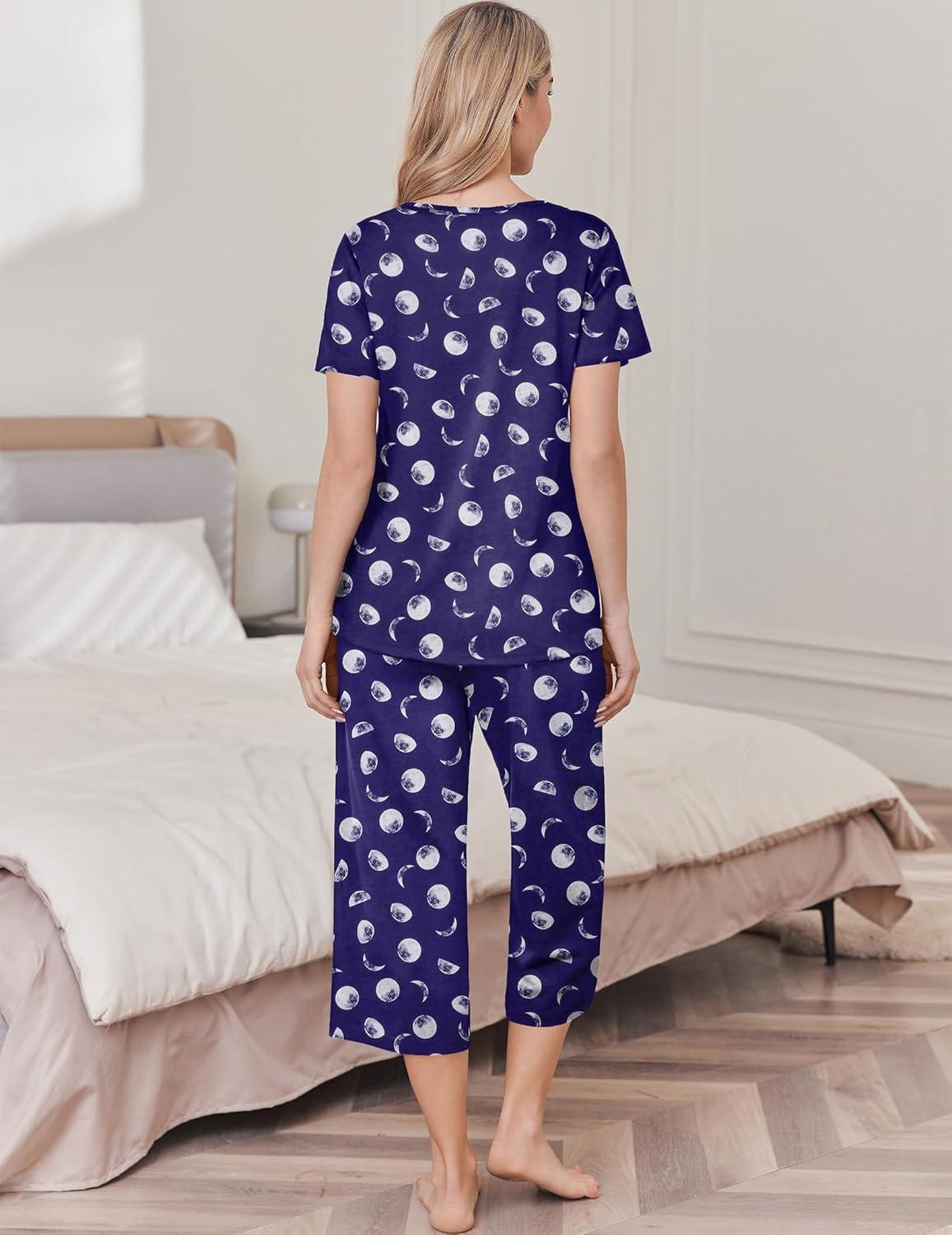 imageEkouaer Womens Pajama Sets Soft Cotton Pj Short Sleeve Top with Capri Pants Sleepwear 2 Piece Print LoungewearSXXLBlue Moon