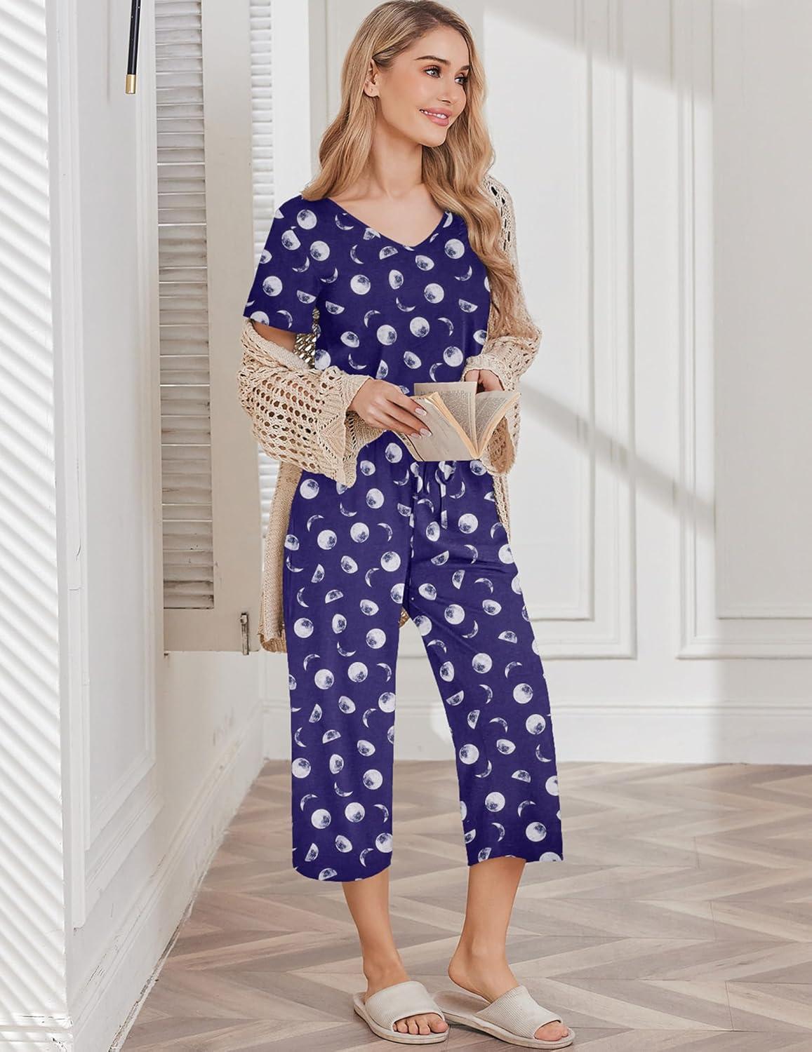 imageEkouaer Womens Pajama Sets Soft Cotton Pj Short Sleeve Top with Capri Pants Sleepwear 2 Piece Print LoungewearSXXLBlue Moon