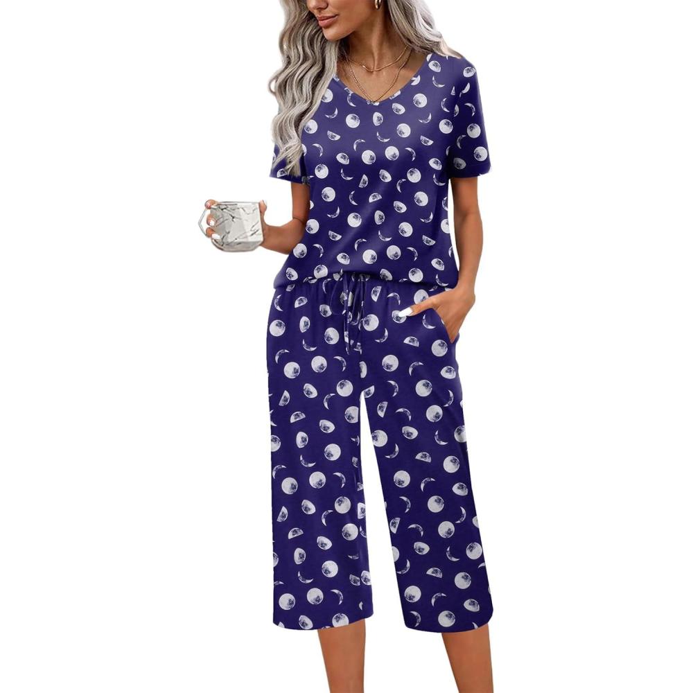 imageEkouaer Womens Pajama Sets Soft Cotton Pj Short Sleeve Top with Capri Pants Sleepwear 2 Piece Print LoungewearSXXLBlue Moon
