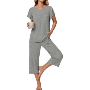 Ekouaer Capri Pajamas for Women Set Short Sleeve Lounge Set Soft Sleepwear Pullover Top and Pants(Grey)