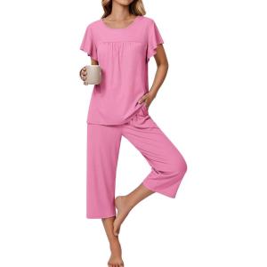 Ekouaer Capri Pajamas for Women Set Short Sleeve Lounge Set Soft Sleepwear Pullover Top and Pants(Pink)