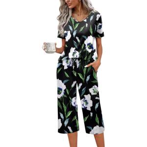Ekouaer Womens Pajama Sets Soft Cotton Pj Short Sleeve Top with Capri Pants Sleepwear 2 Piece Print Loungewear,S-XXL(Black Flower)