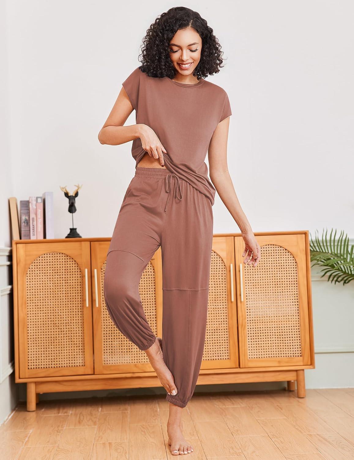 imageEkouaer Pajamas for women 2 Piece Lounge Set Cap Sleeve Sleepwear Joggers Pants Pjs with Pockets SXXLBrown