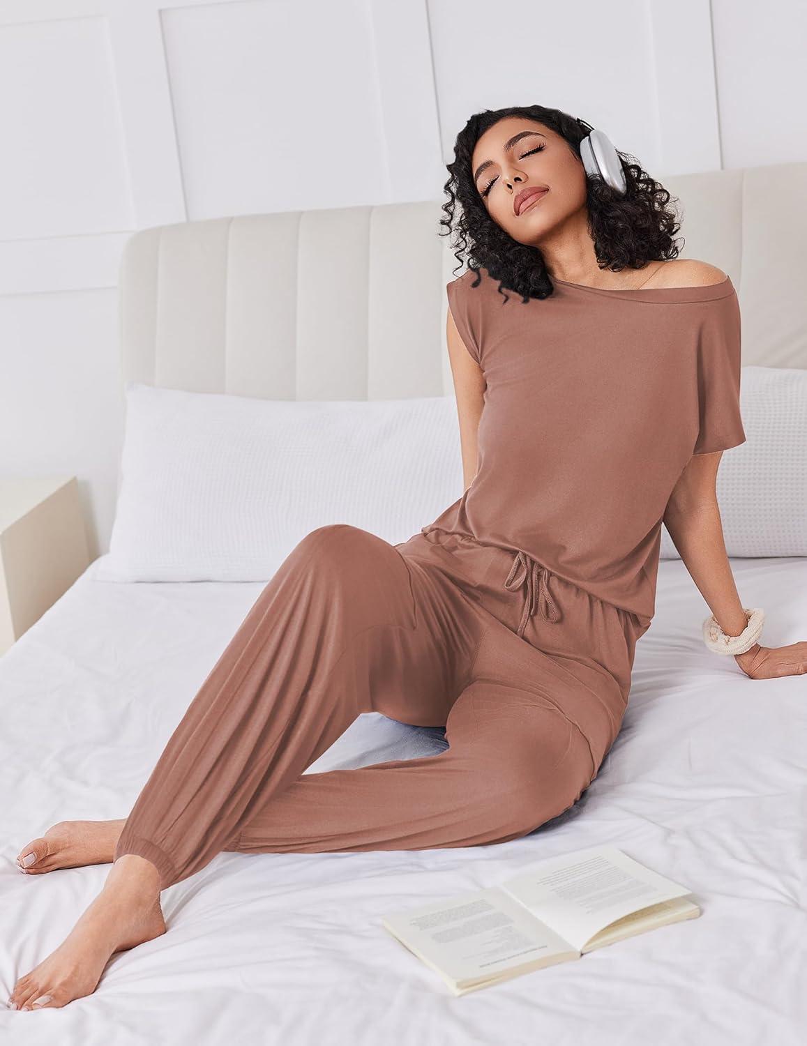 imageEkouaer Pajamas for women 2 Piece Lounge Set Cap Sleeve Sleepwear Joggers Pants Pjs with Pockets SXXLBrown