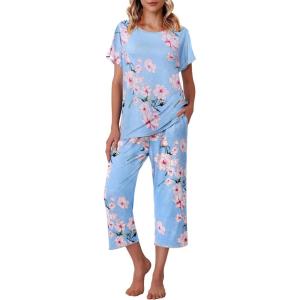 Ekouaer Women’s Capri Pajama Sets Print Short Sleeve Sleepwear Top and Capri Pants Soft Loungewear with Pocket(Blue Pink Flowers)