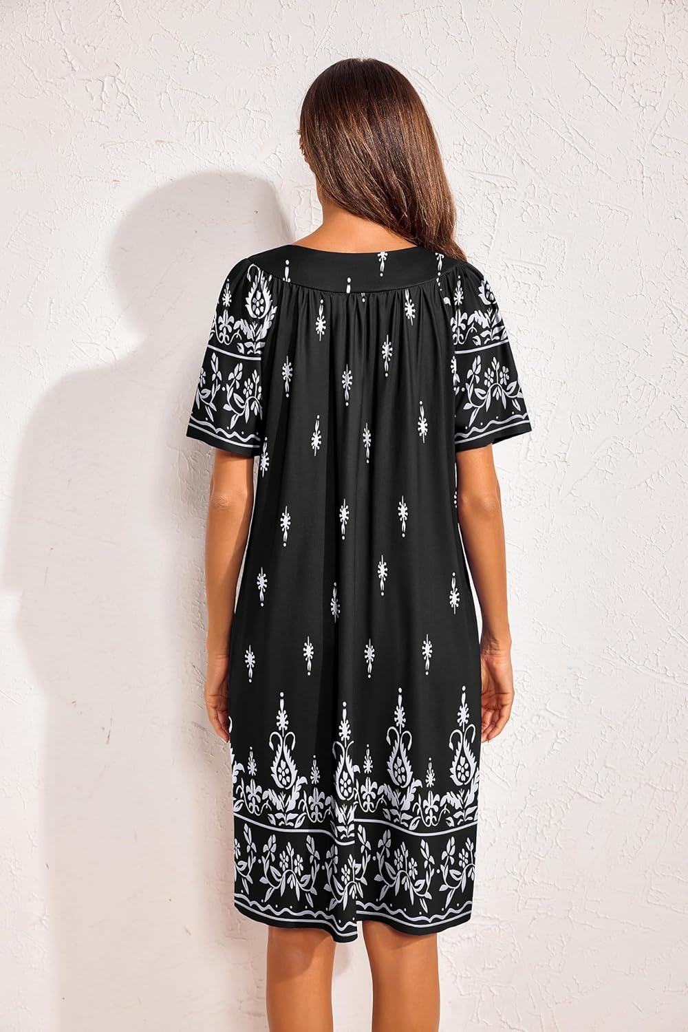image:imageEkouaer Womens House Dress Floral Print Nightgown with Pockets Mumu DressBlack