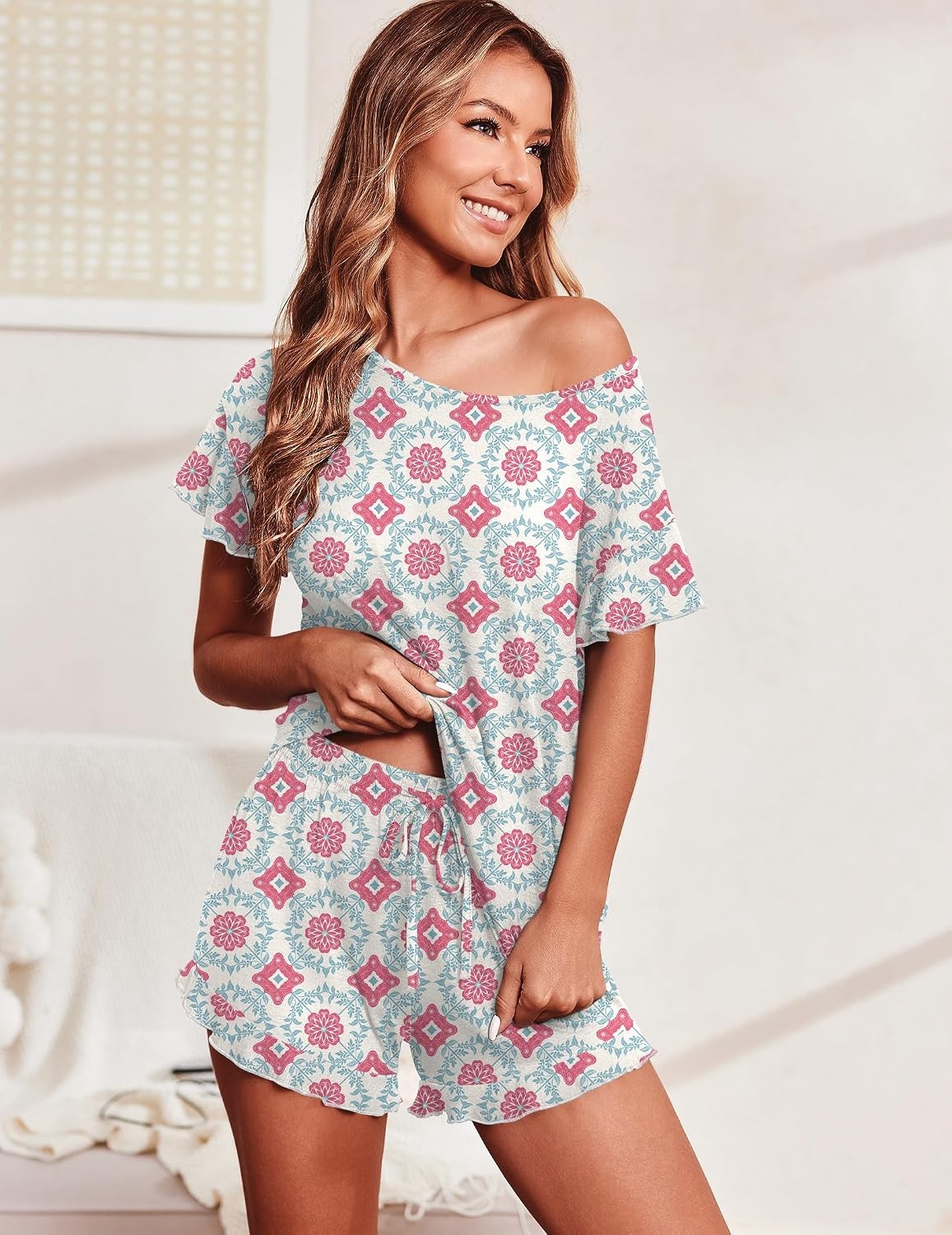 image:imageEkouaer Womens Pajama Set Ruffle Sleeves Top and Short Soft 2 Piece Loungewear SetSilhouette Flower Leaves