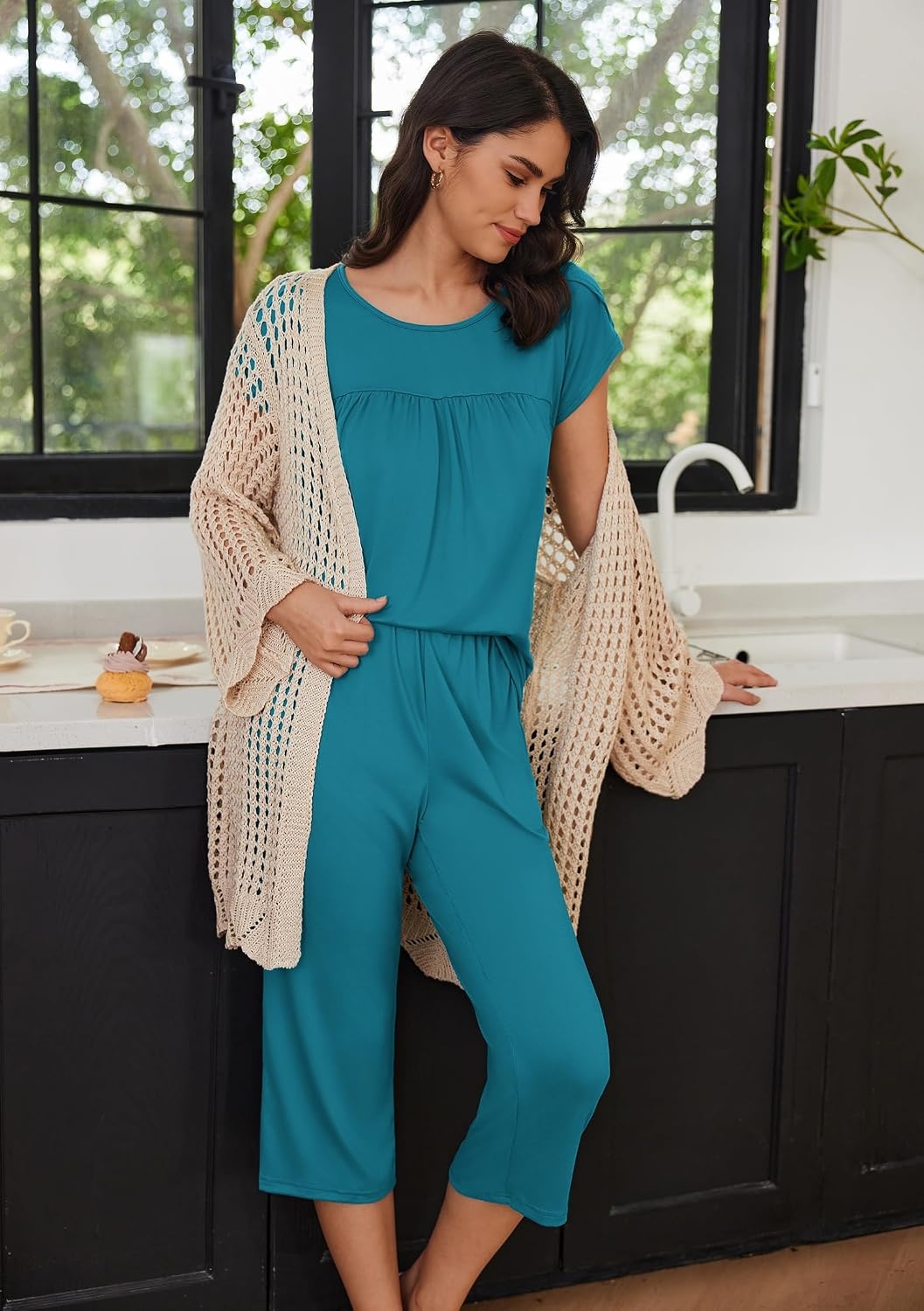 image:imageEkouaer Womens Capri Pajama Set Short Sleeve Mumu Pjs Pleated Top Capri Pants with Pockets Sleepwear Lounge Set2 PackblackDeep Blue