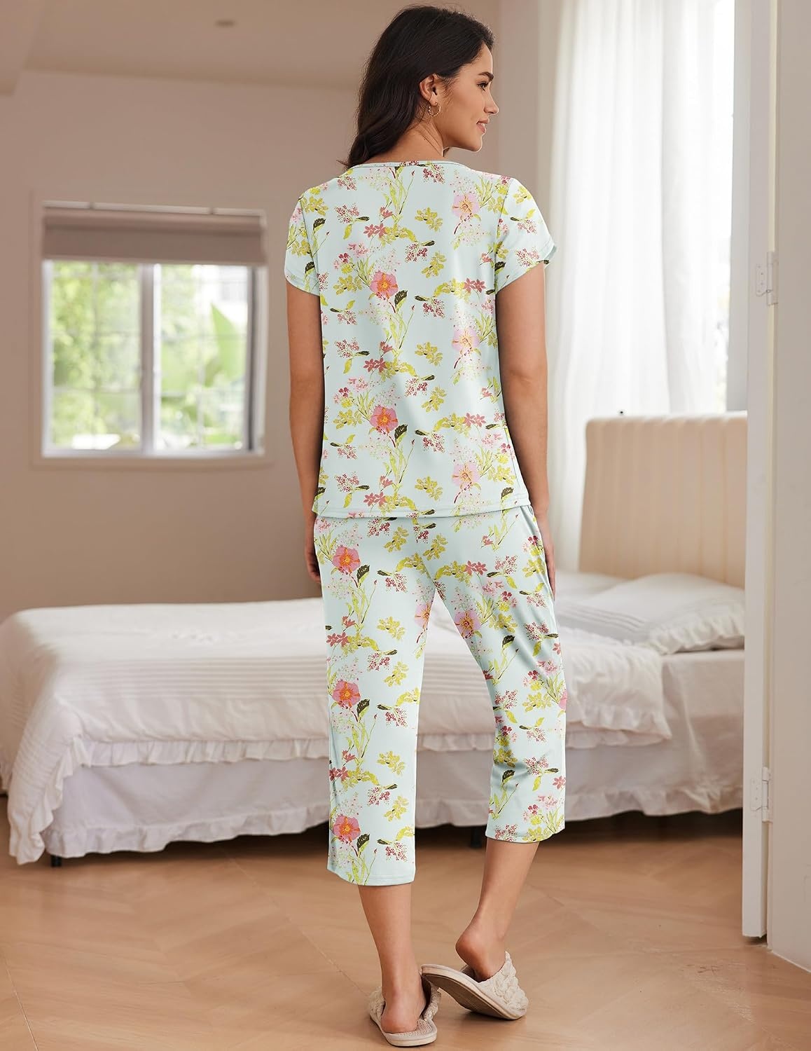 image:imageEkouaer Womens Capri Pajama Set Short Sleeve Mumu Pjs Pleated Top Capri Pants with Pockets Sleepwear Lounge SetGreen Flowers