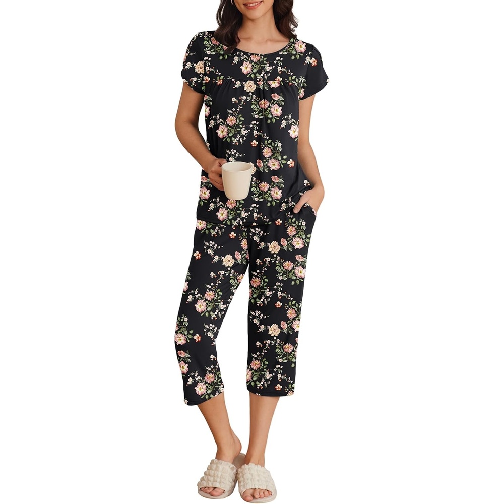 image:imageEkouaer Womens Capri Pajama Set Short Sleeve Mumu Pjs Pleated Top Capri Pants with Pockets Sleepwear Lounge SetBlack Flowers