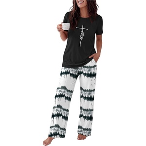 Ekouaer Womens Pajamas Sets 2 Piece Short Sleeve Lounge Set Printed Loose Pants Round Neck Pj Sets Loungewear(Ombre Black)