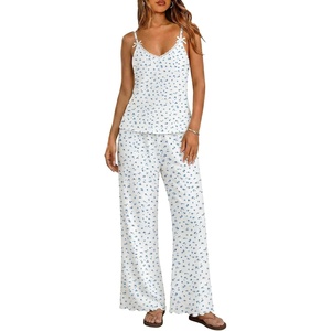 Ekouaer Womens Cami Pajamas Set Y2K 2 Piece Lace Trim PJs Set Sleepwear | Buttery Soft,Loungewear,Adjustable Spaghetti Straps,Side Pockets,Trendy Cami Sleepwear,Lounging,Vacation,XS-2XL(Flowers White)