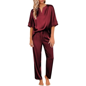 Ekouaer Women’s Satin Silky Pajama Set 2 Piece V Neck Silk Pjs with Pocket | Short Sleeve,Soft Sleepwear,Lightweight Lounge Sets,Comfy Loungewear,Bridal Wedding Party Pajamas Gifts,XS-2XL(Wine Red)