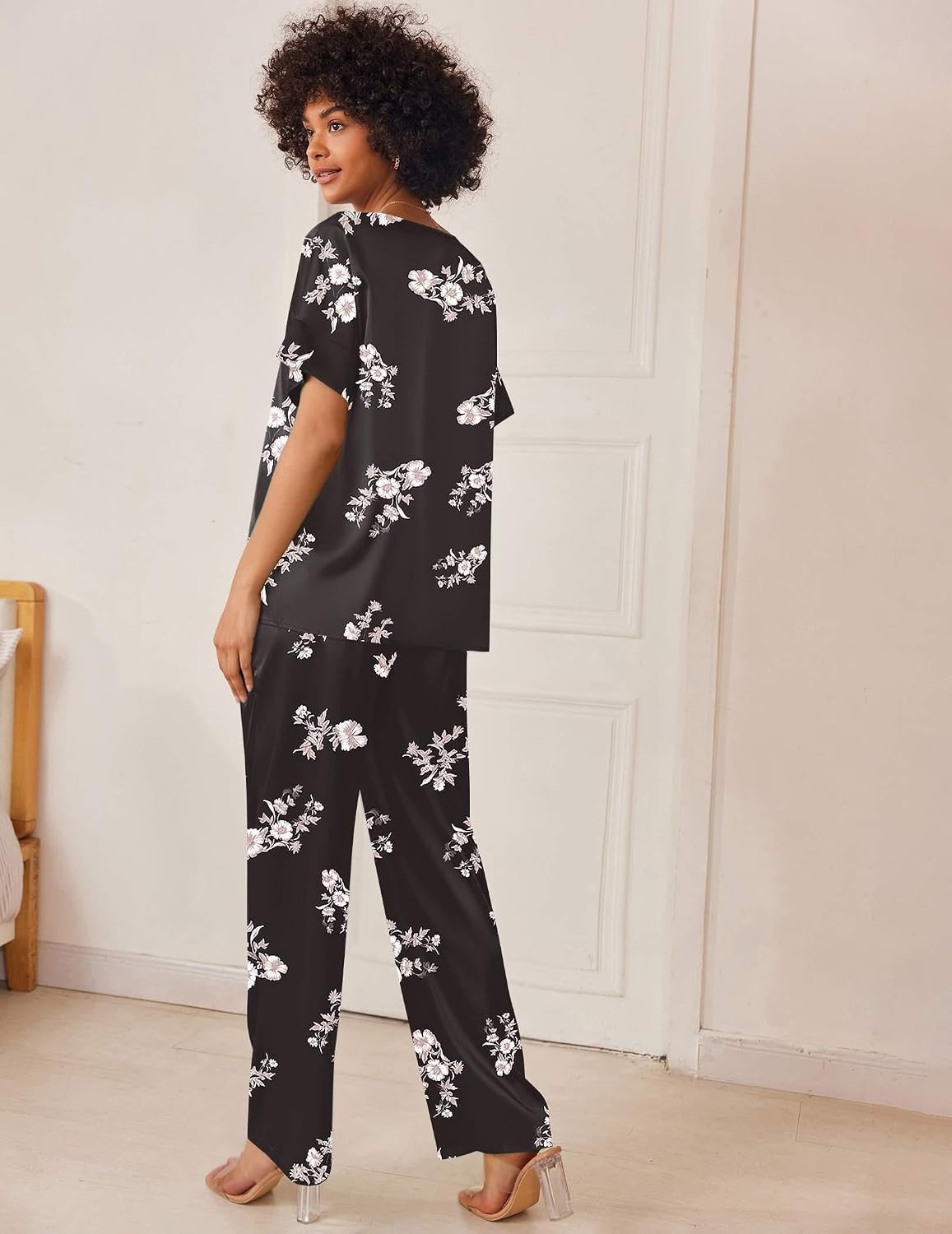 image:imageEkouaer Womens Satin Silky Pajama Set 2 Piece V Neck Silk Pjs with PocketFloral Black