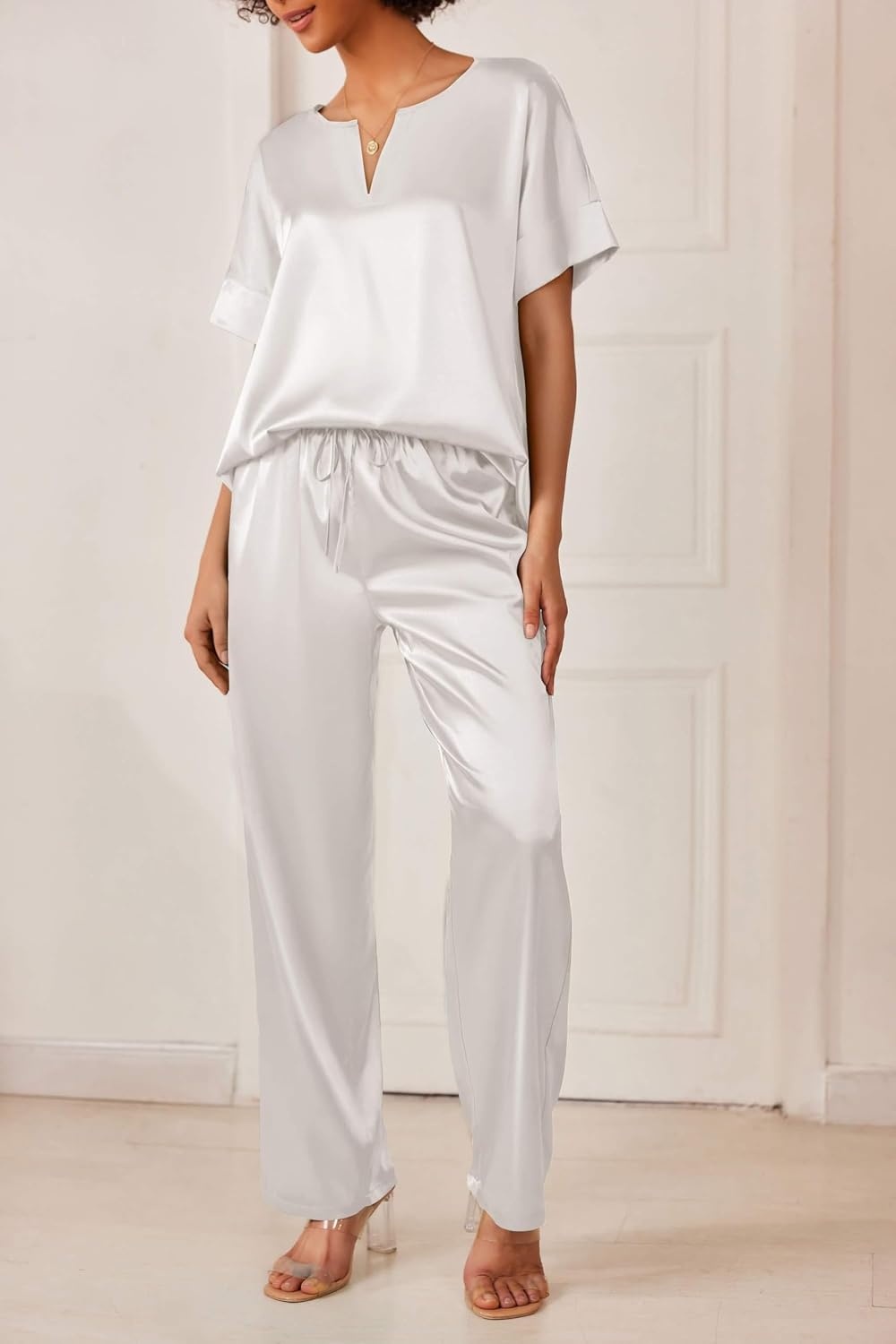 image:imageEkouaer Womens Satin Silky Pajama Set 2 Piece V Neck Silk Pjs with PocketWhite