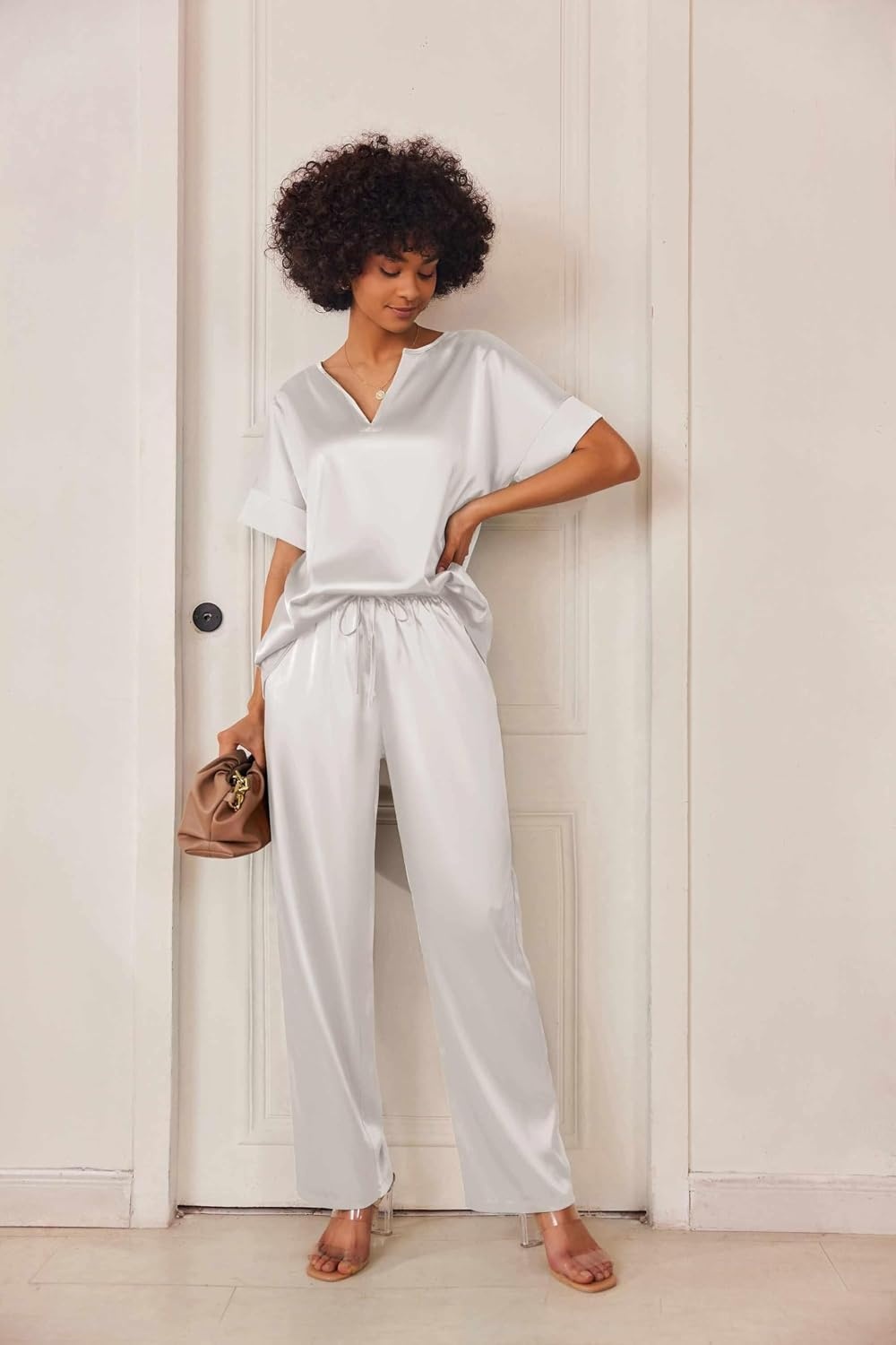 image:imageEkouaer Womens Satin Silky Pajama Set 2 Piece V Neck Silk Pjs with PocketWhite