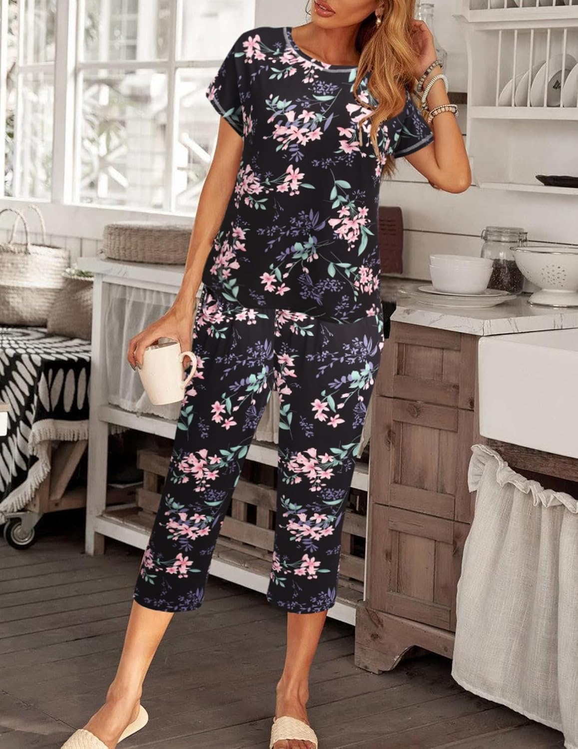 image:imageEkouaer 2 Pack Womens Pajamas Sets Short Sleeve Tops and Capri Pants PjsBlue Flowers Black Flowers