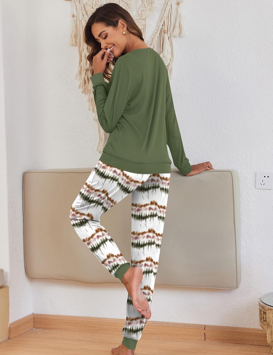 image:imageEkouaer Pajamas for Women Comfy Long Sleeve Jogger Set Lounge Pjs SetArmy Green Stripes