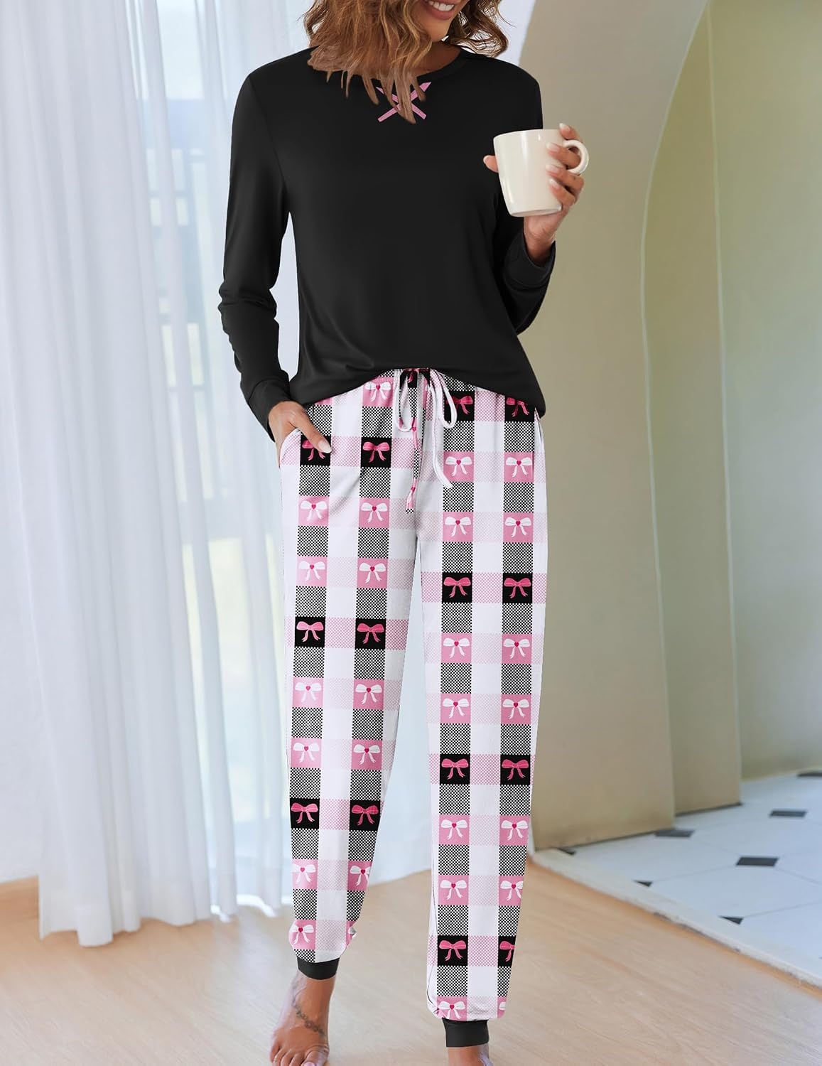 image:imageEkouaer Pajamas for Women Comfy Long Sleeve Jogger Set Lounge Pjs SetBlack Pink Contrast Plaid