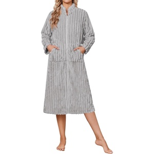 Ekouaer Women Plush Robe Zip Up Bathrobe Fleece Warm Housecoat with Pockets(Light Grey)