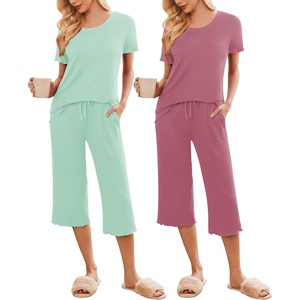 Ekouaer 2 Pack: Women’s Pajamas Set Short Sleeve Sleepwear Capri Pants Pjs Soft Loungewear with Pockets(Light Green/Dusty Rose)