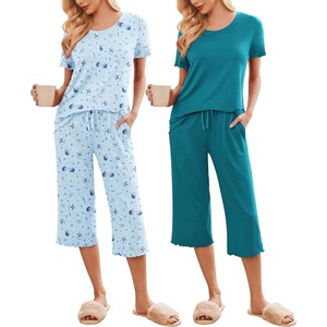Ekouaer 2 Pack: Women’s Pajamas Set Short Sleeve Sleepwear Capri Pants Pjs Soft Loungewear with Pockets(Moon/Blue Green)