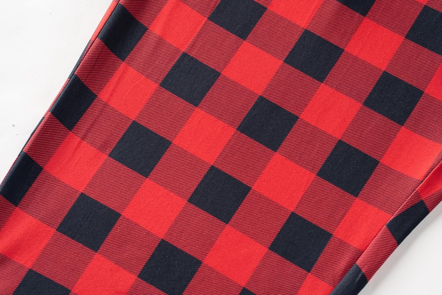image:imageEkouaer 3 PCS Capri Pajamas for Women Set Short Sleeve Pajama Lounge SetsBlack Red Plaid