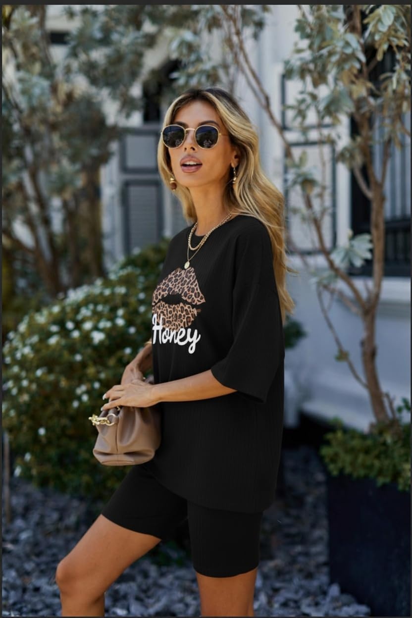 image:imageEkouaer Women 2 Piece Lounge Sets Ribbed Knit Oversized Shirt Biker ShortsLeopard Lips