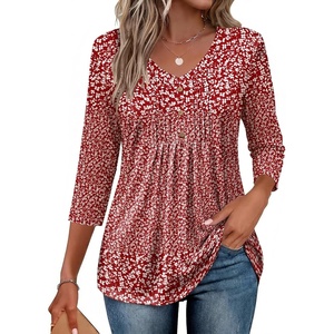 Ekouaer 3/4 Length Sleeve Womens Tops V Neck Blouses Casual Pleated Shirts(Red Floral)